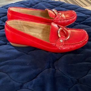 Naturalizer Comfy & Casual Loafer with slip on fit, size 8.